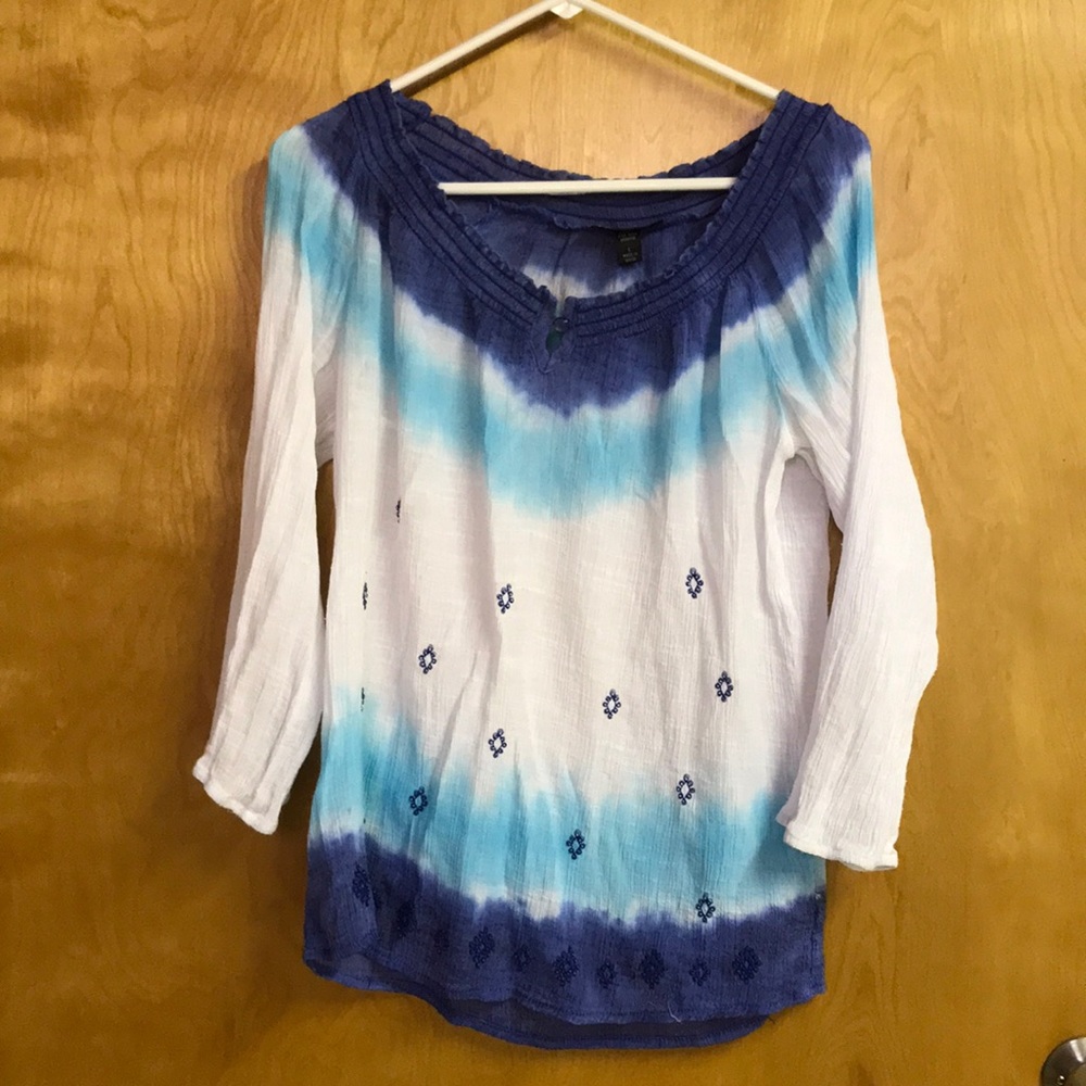 Cute White and Blue Top